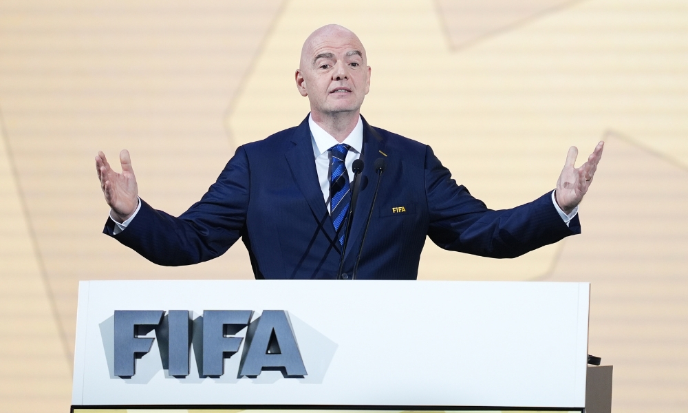 他在队伍中 他在队伍中